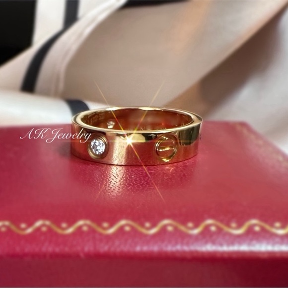💎LUXURY MEDIUM Width RING, Diamond & Screw Design, Both Styles in One - Picture 3 of 5